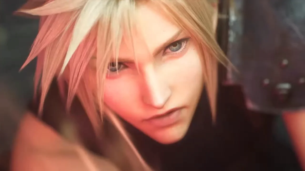 Cloud во время кинематографической атаки Resonance в Final Fantasy Resonance